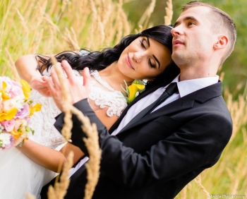 Весільна майстерня "LOVE IS..."