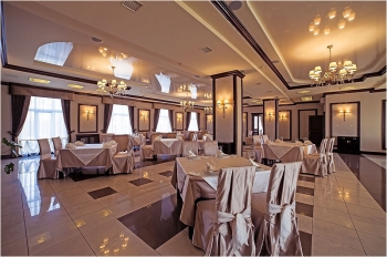 Riviera Hotel&Restaurant