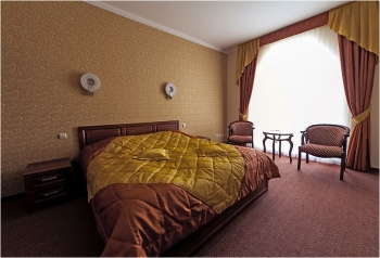 Riviera Hotel&Restaurant