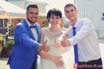 Ведучий "Файний КавалЄр" Віктор